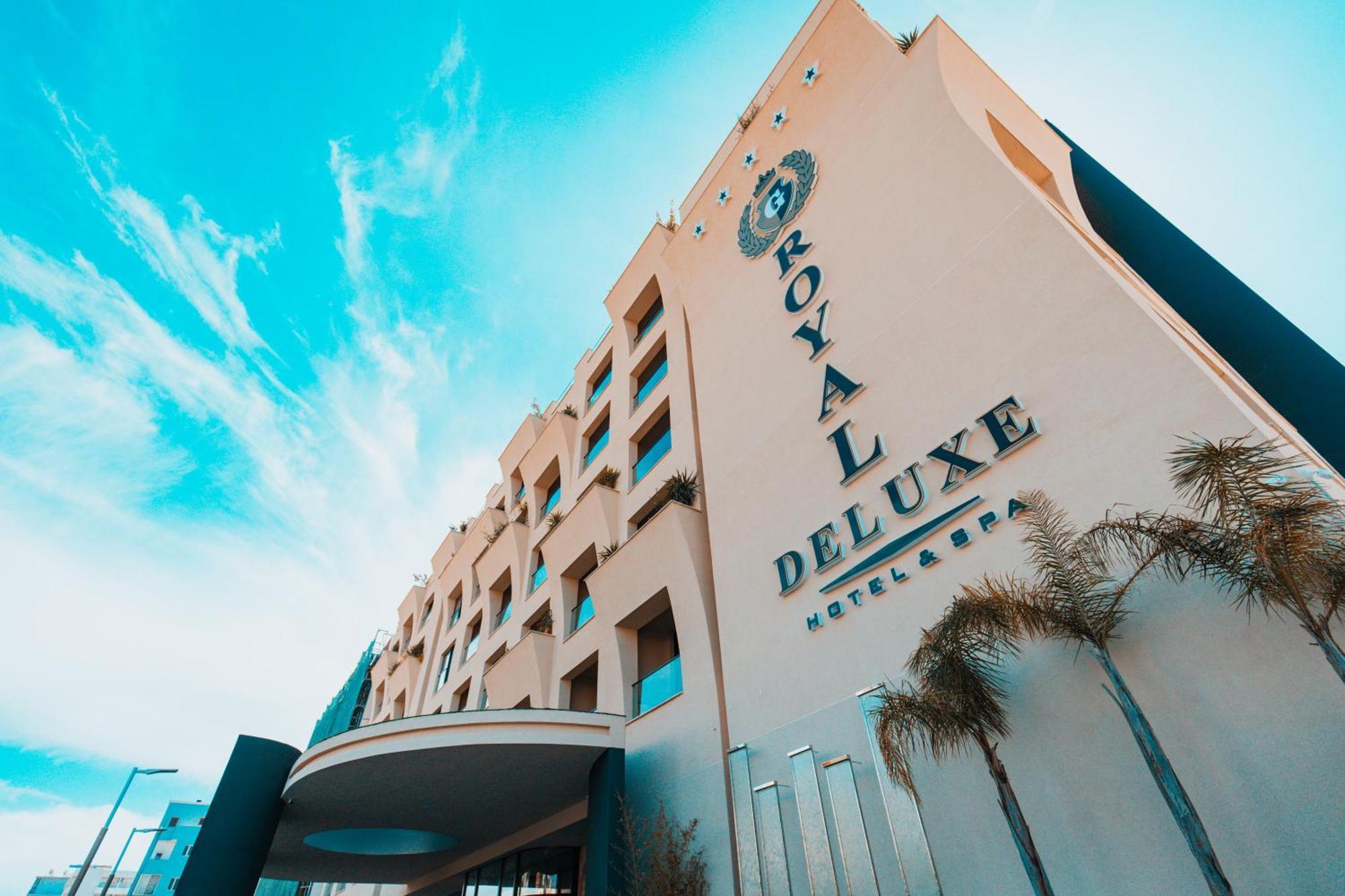فندق Royal G Deluxe Škalngur المظهر الخارجي الصورة